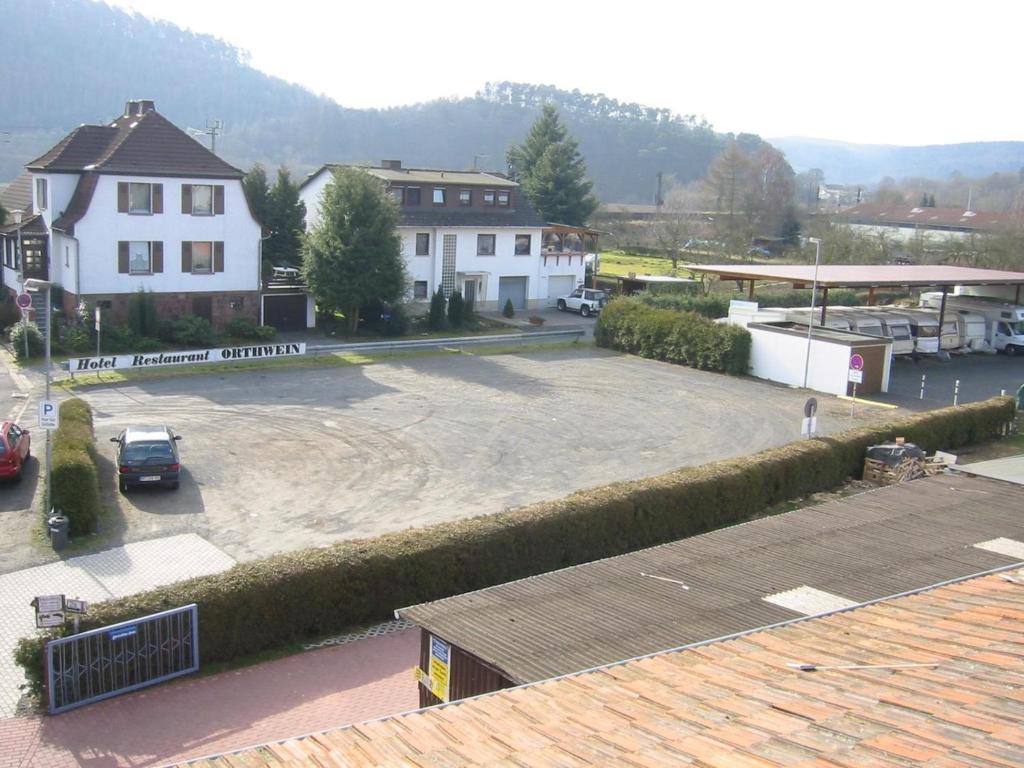 Hotel Orthwein -Kostenfreie Parkplaetze- Colbe Экстерьер фото
