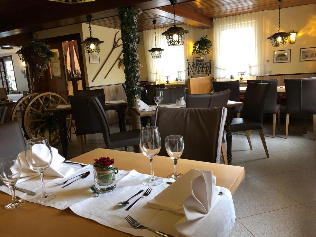 Hotel Orthwein -Kostenfreie Parkplaetze- Colbe Экстерьер фото